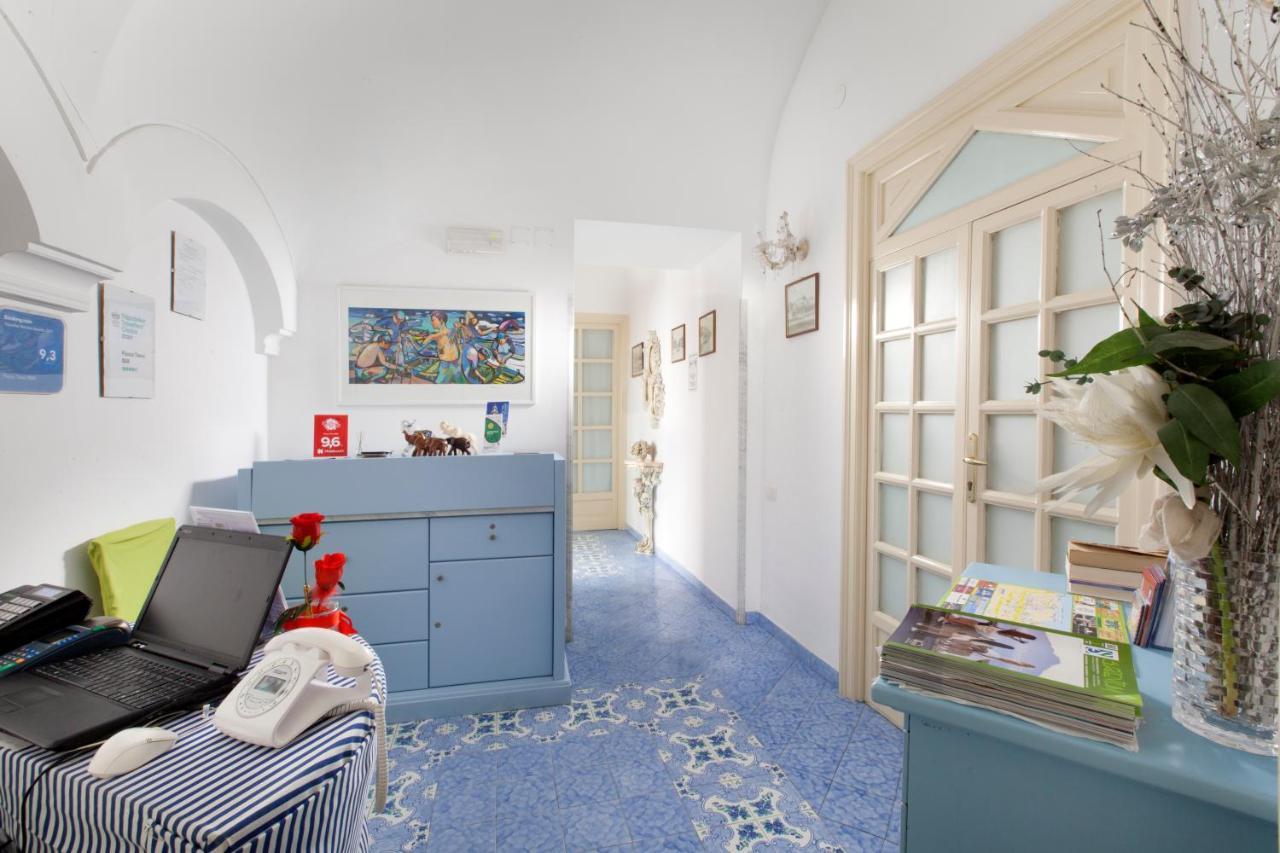 Piazza Tasso B&B Relais Сорренто Экстерьер фото