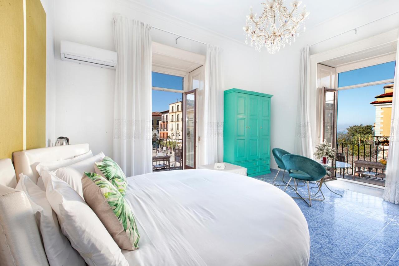 Piazza Tasso B&B Relais Сорренто Экстерьер фото