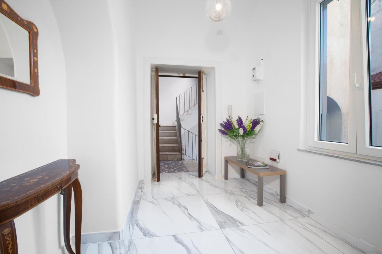 Piazza Tasso B&B Relais Сорренто Экстерьер фото