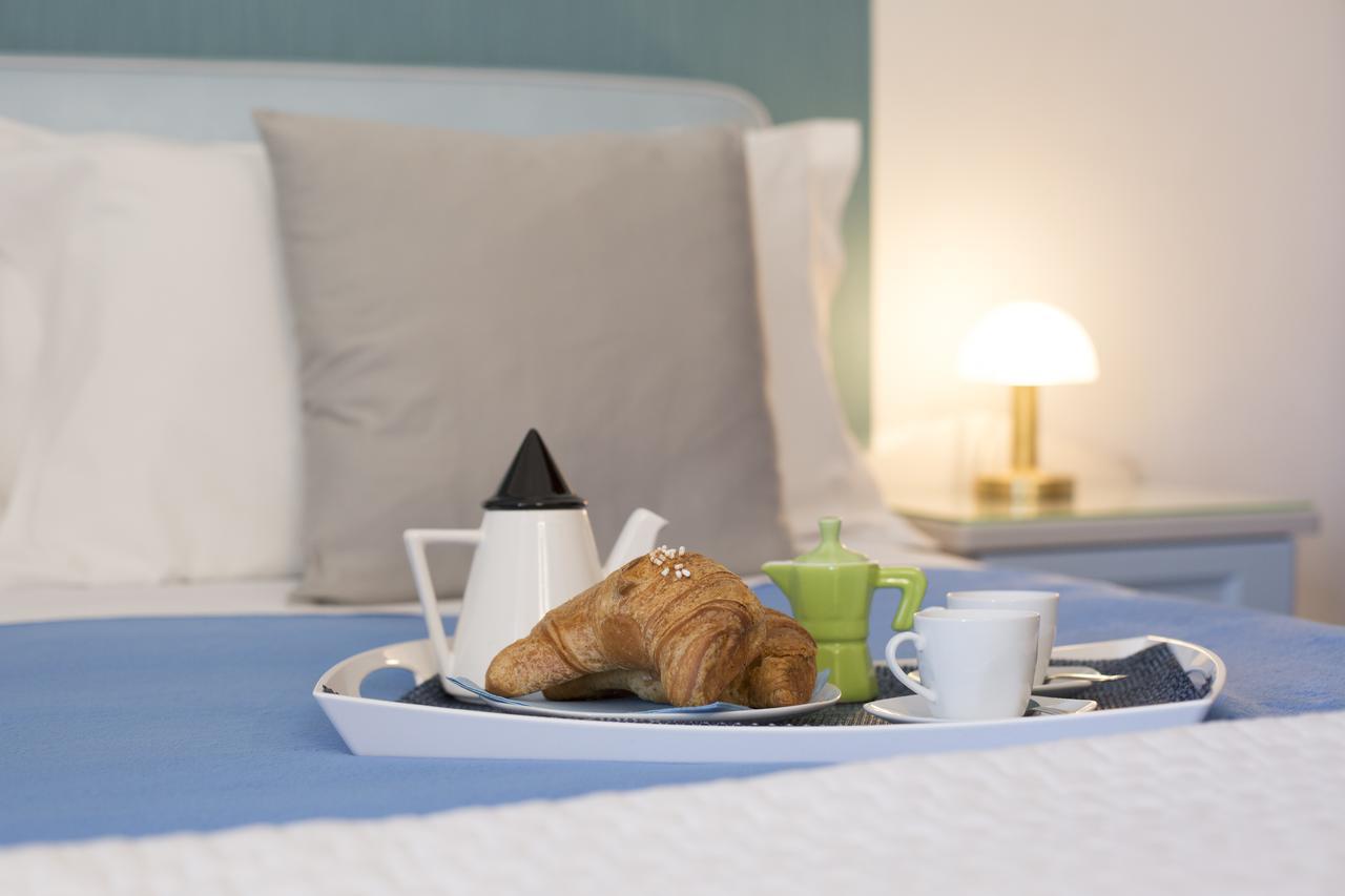 Piazza Tasso B&B Relais Сорренто Экстерьер фото